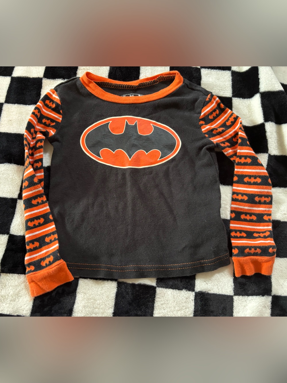 Free on bundle 3T Batman shirt